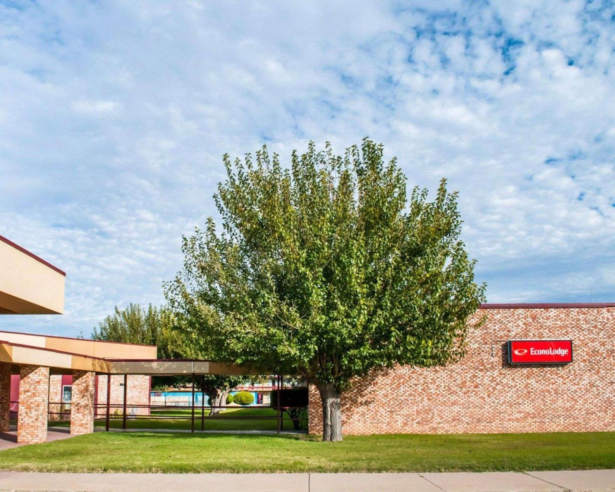 Econo Lodge Carlsbad Caverns Area מראה חיצוני תמונה