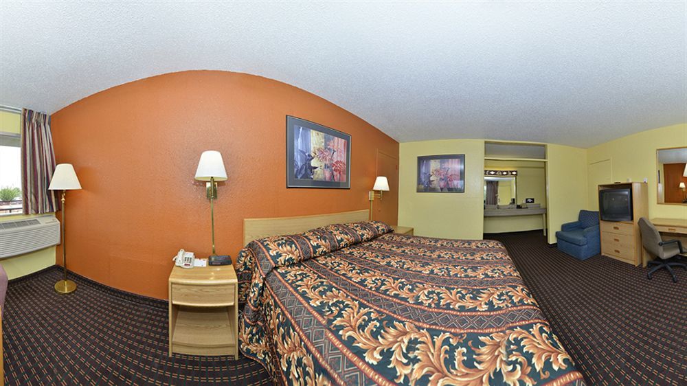 Econo Lodge Carlsbad Caverns Area מראה חיצוני תמונה