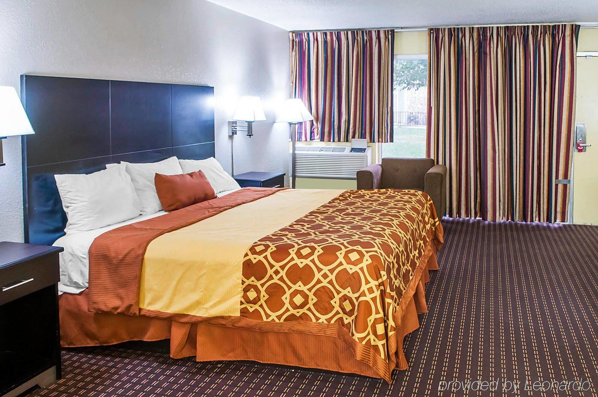 Econo Lodge Carlsbad Caverns Area מראה חיצוני תמונה
