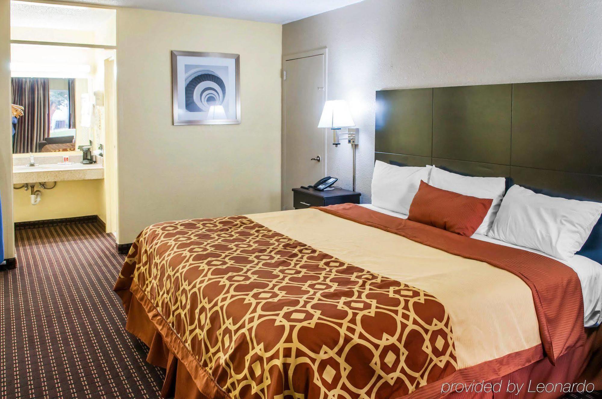 Econo Lodge Carlsbad Caverns Area מראה חיצוני תמונה